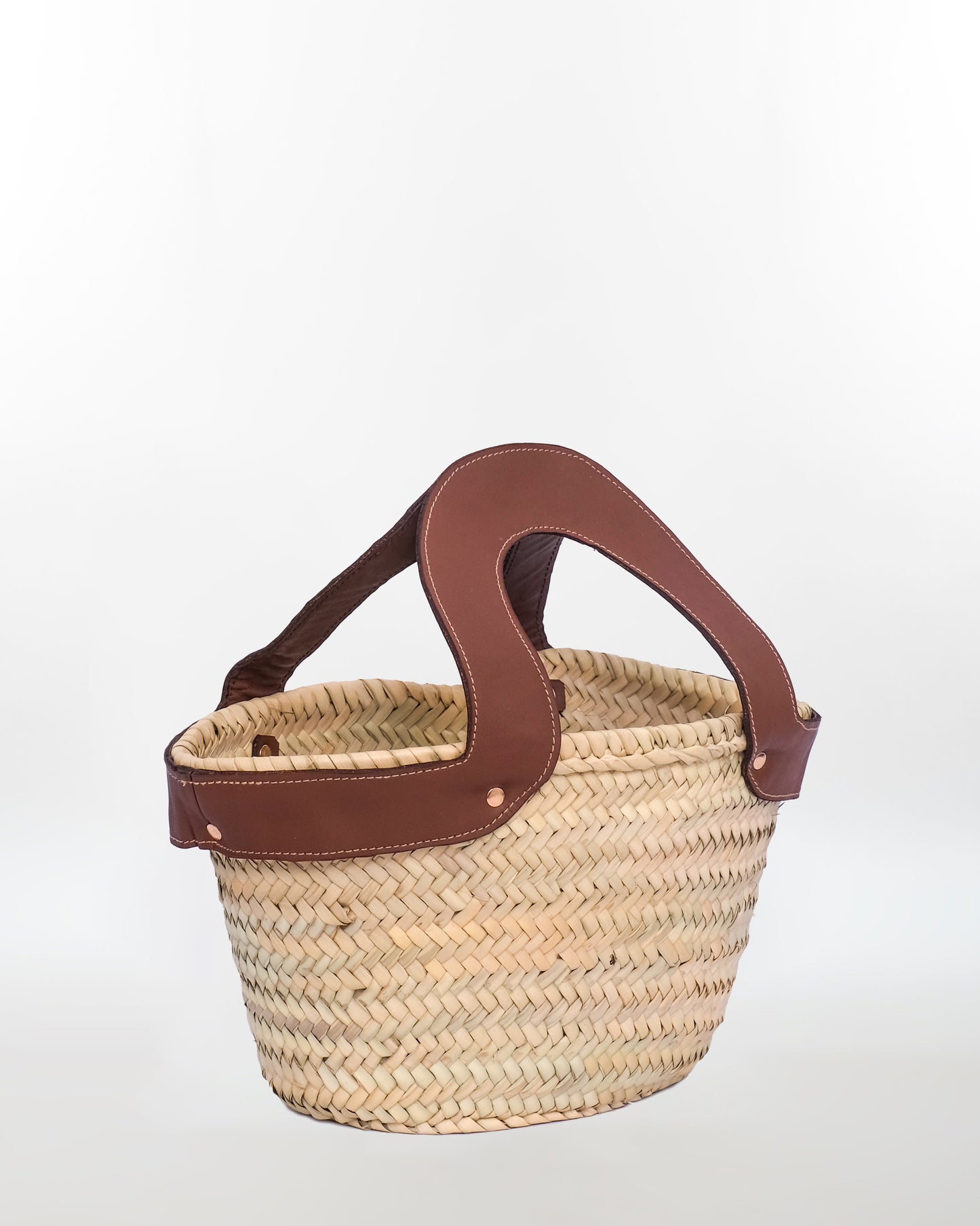 Mini Moroccan Straw Basket – Sculpted Leather Handle Tote