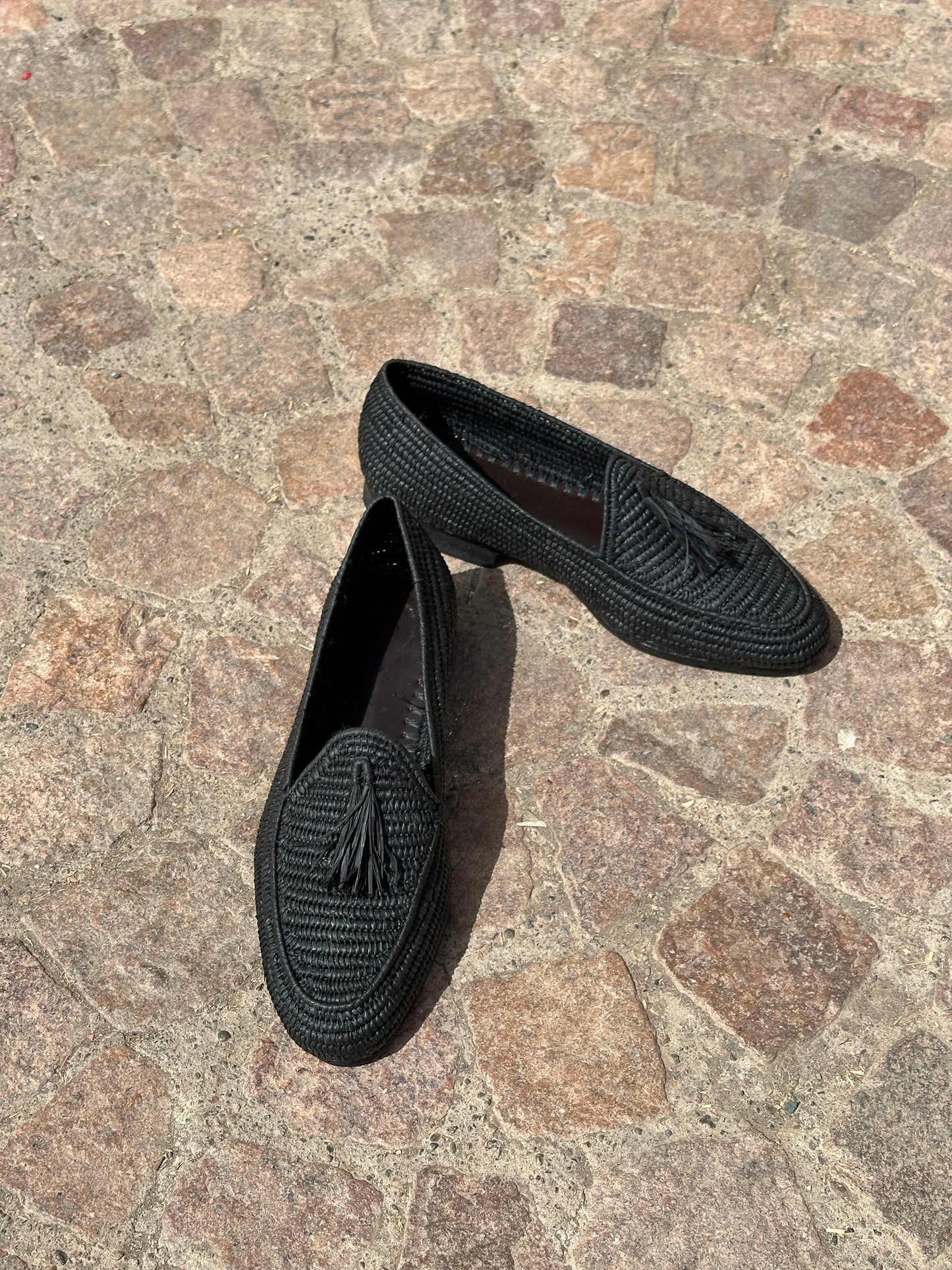 Black Raffia Loafers for Men – Handwoven Moroccan Slip-On Dress Shoes