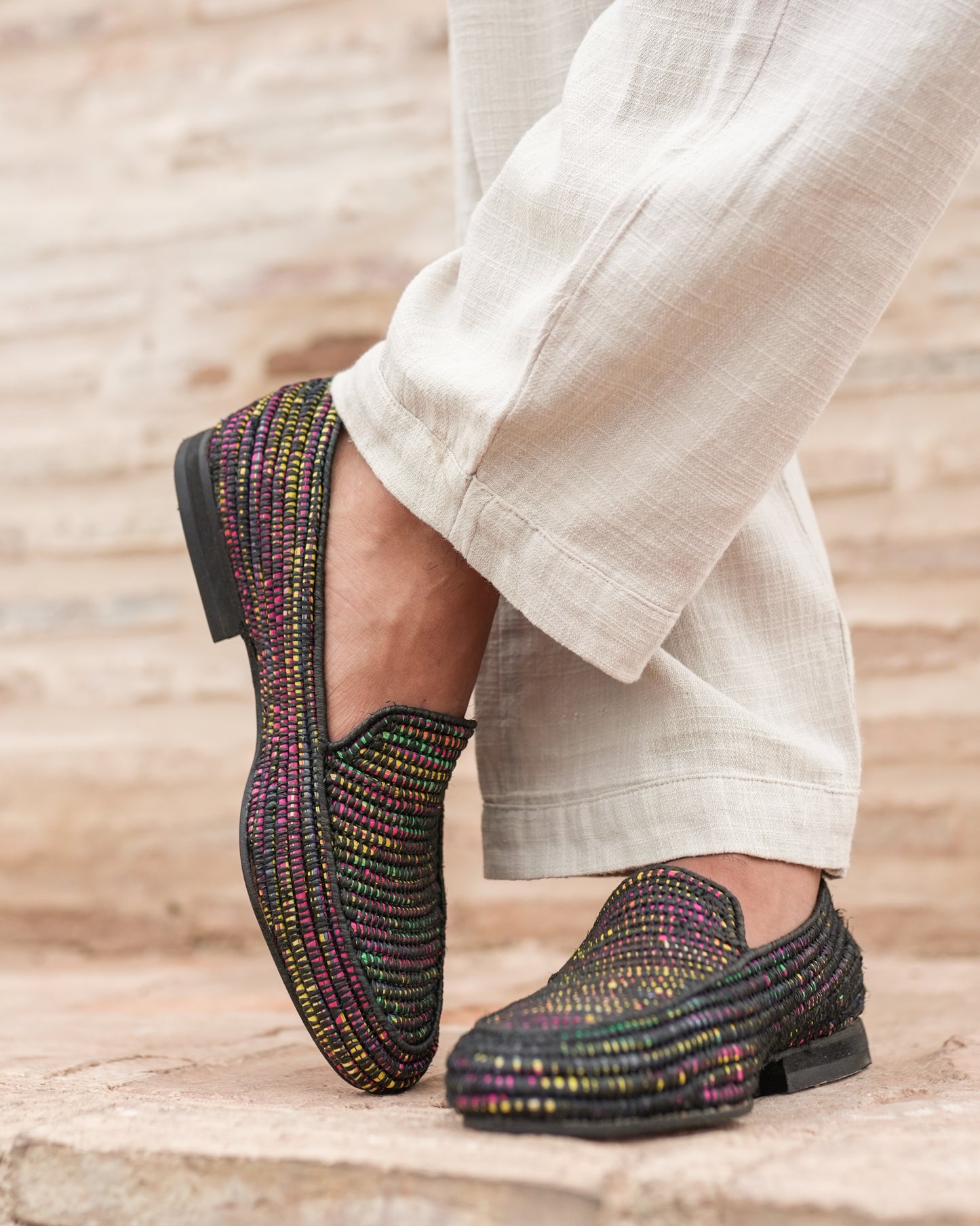 Multicolor Raffia Loafers for Men – Handwoven Moroccan Slip-Ons with Black Base