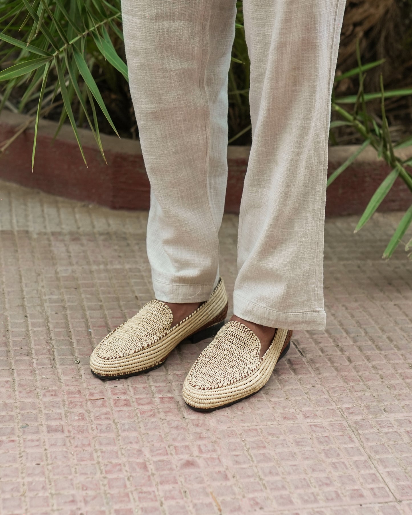 Natural Raffia Mules for Men – Handwoven Moroccan Slip-On Shoes