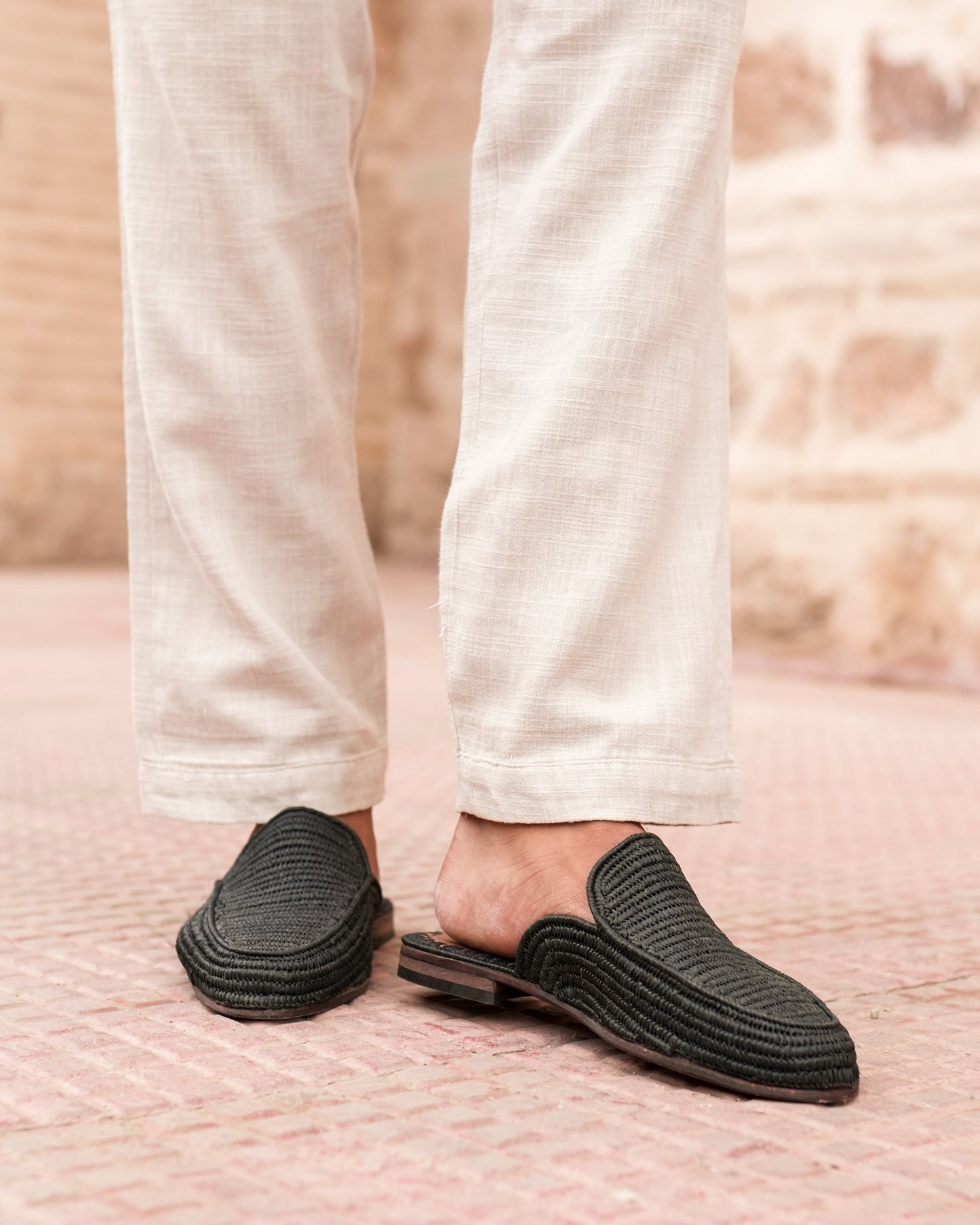Handwoven Raffia Mules for Men – Black Moroccan Slip-On Loafers