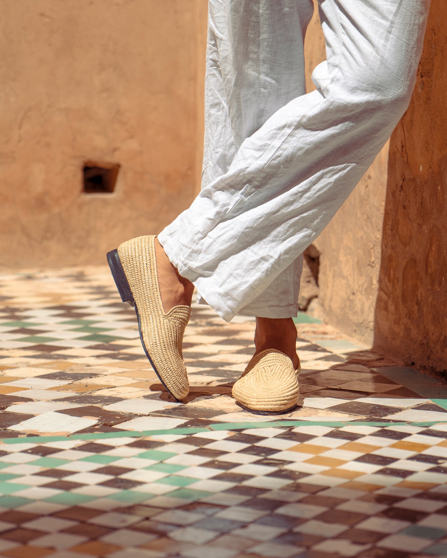 Natural Raffia Loafers for Men – Handwoven Moroccan Slip-On Dress Shoes