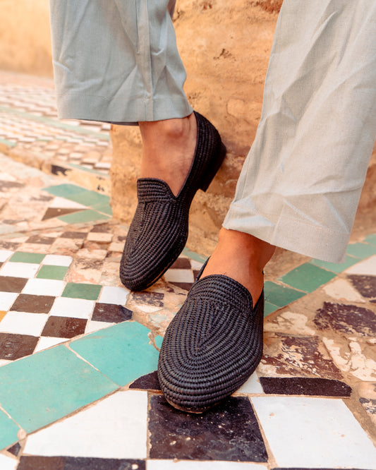 Black Raffia Loafers for Men – Handwoven Moroccan Slip-On Dress Shoes
