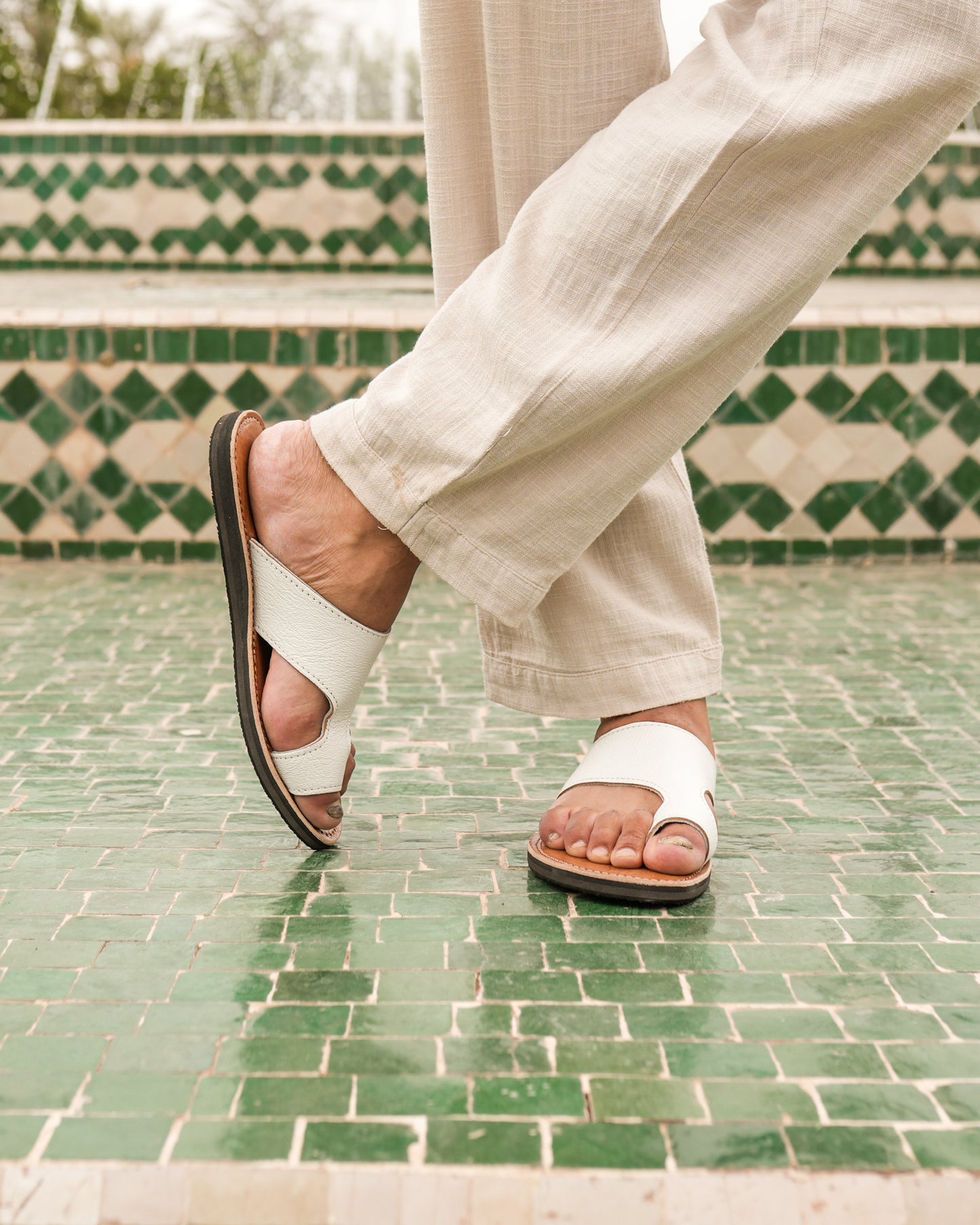 White Leather Slide Sandals for Men – Handmade Moroccan Slip-Ons with Cutout Detail