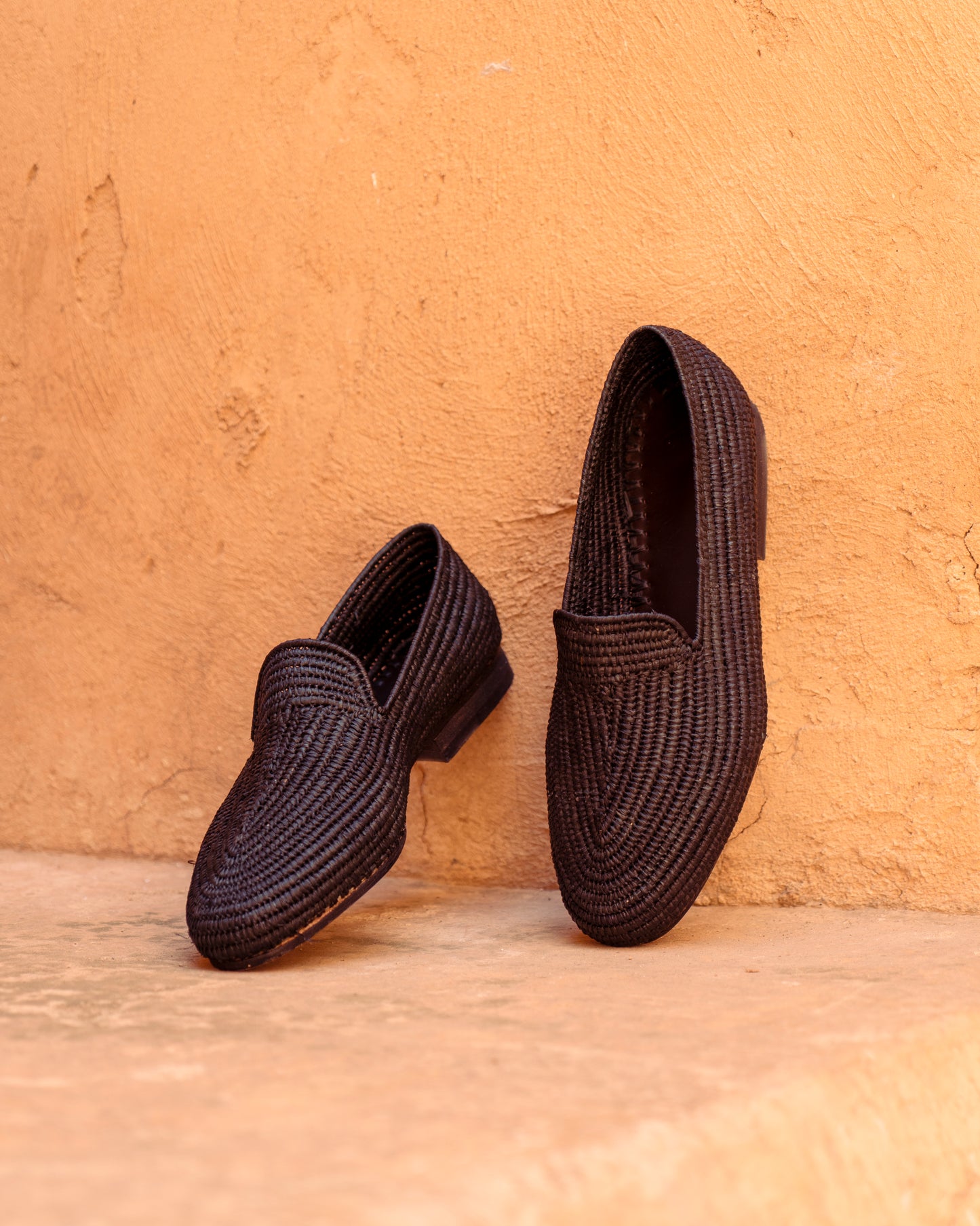 Black Raffia Loafers for Men – Handwoven Moroccan Slip-On Dress Shoes