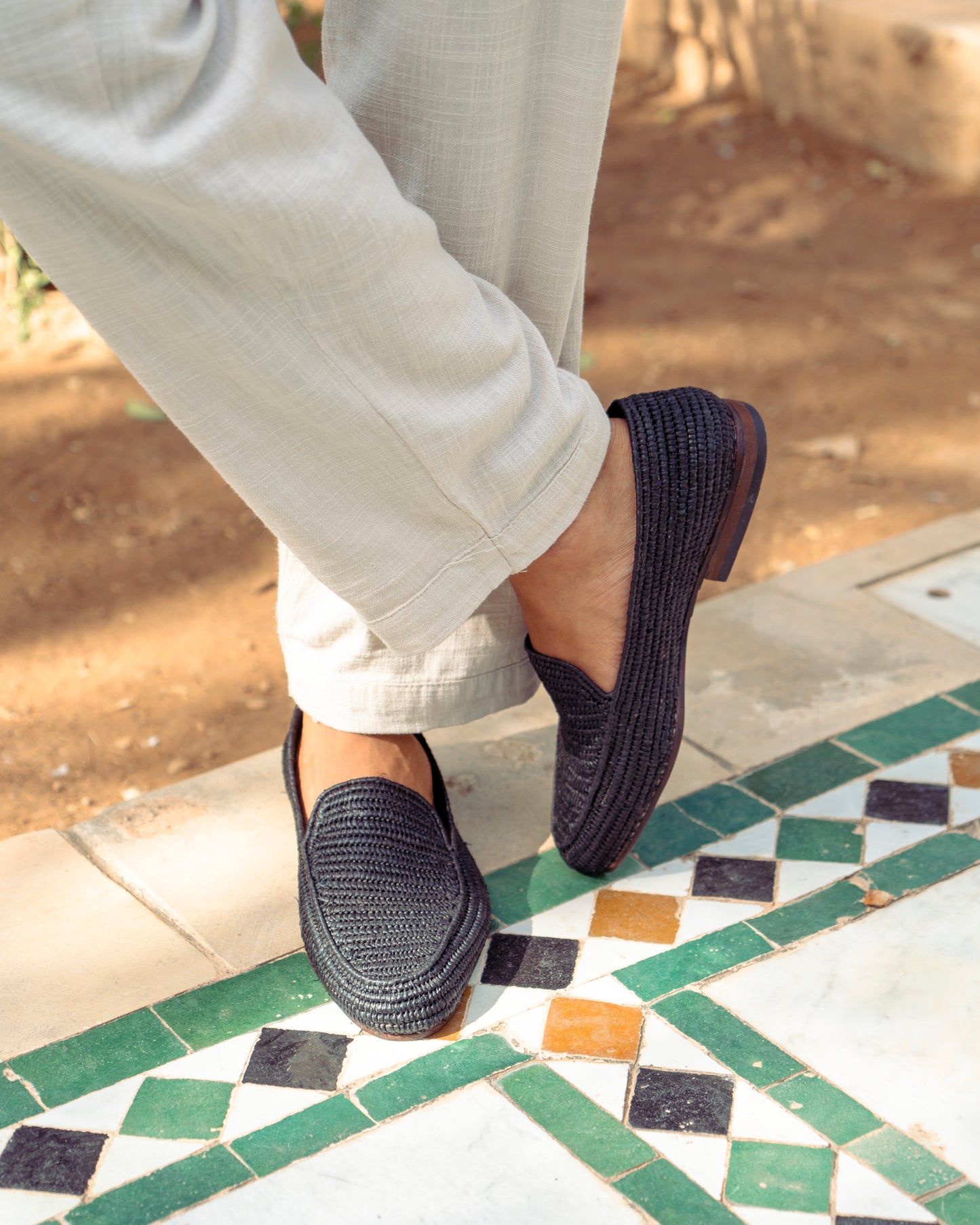 Black Raffia Loafers for Men – Handwoven Moroccan Slip-On Dress Shoes