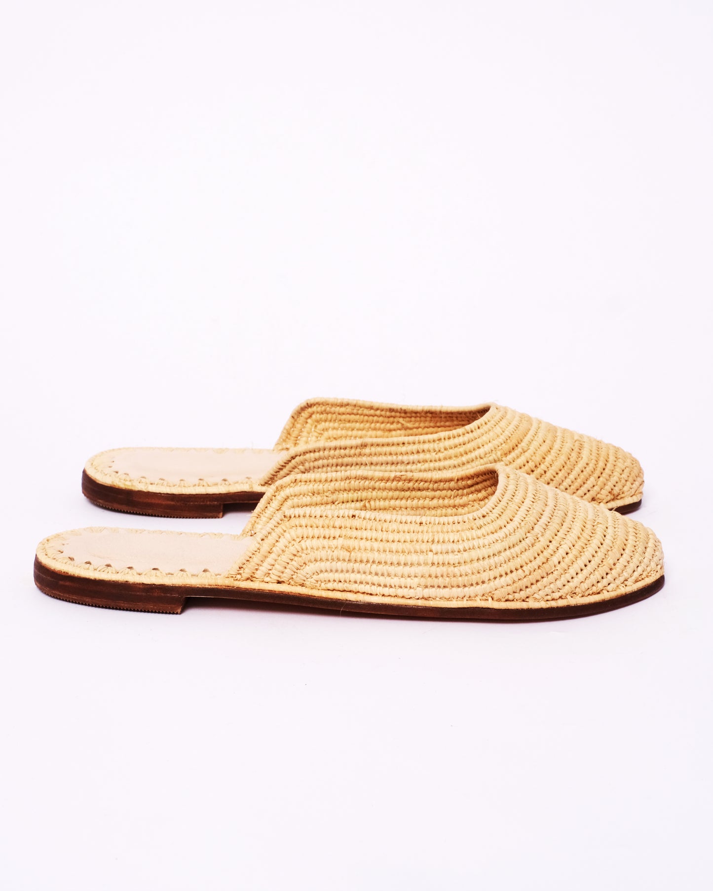 Pointed-Toe Raffia Mules – Handmade Natural Slip-Ons for Women