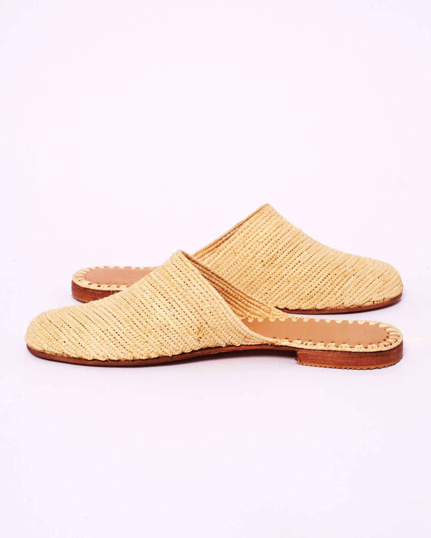 Natural Raffia Mules – Handmade Moroccan Slip-On Flats for Women