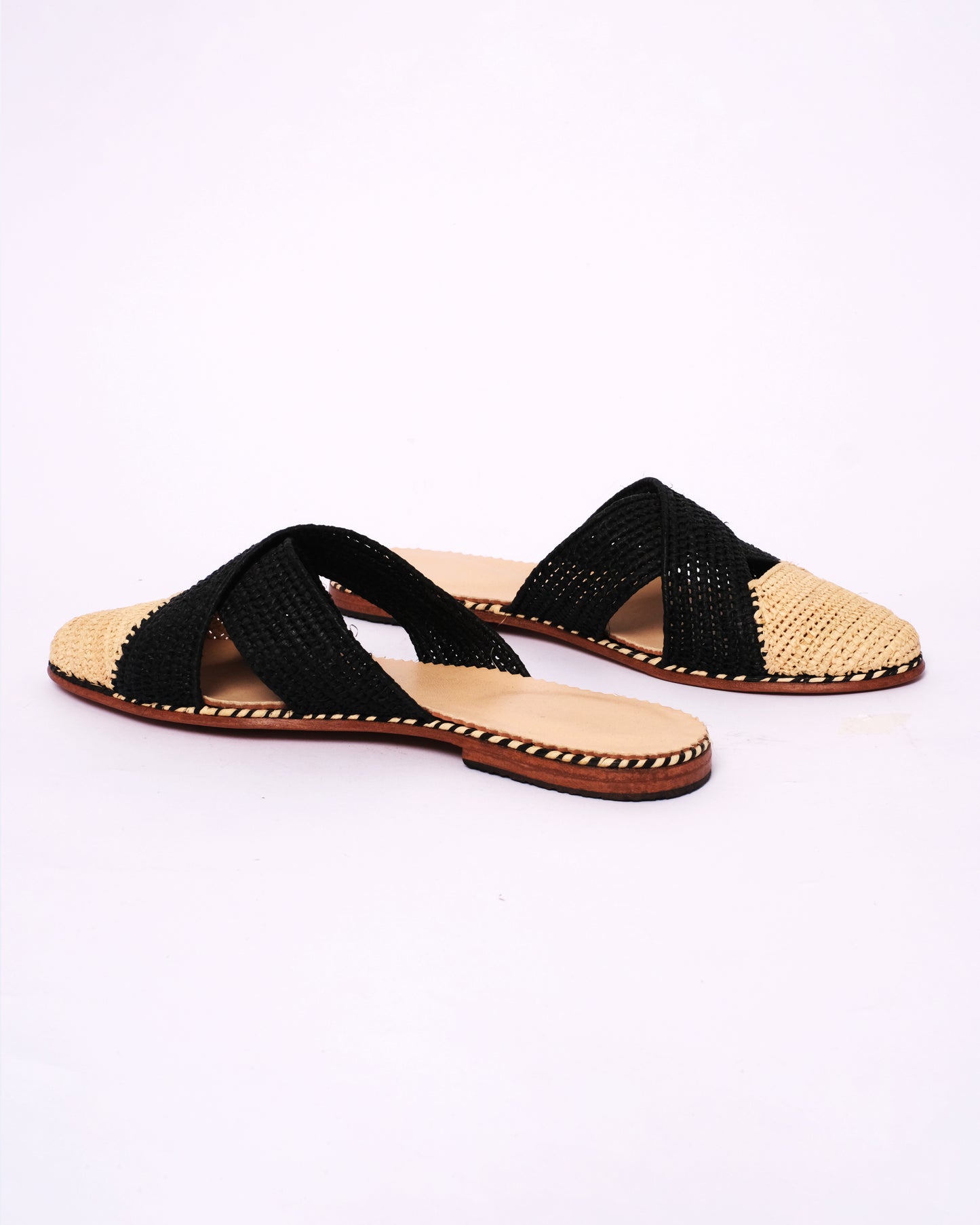 Two-Tone Raffia Slide Mules – Black & Natural Handmade Moroccan Flats