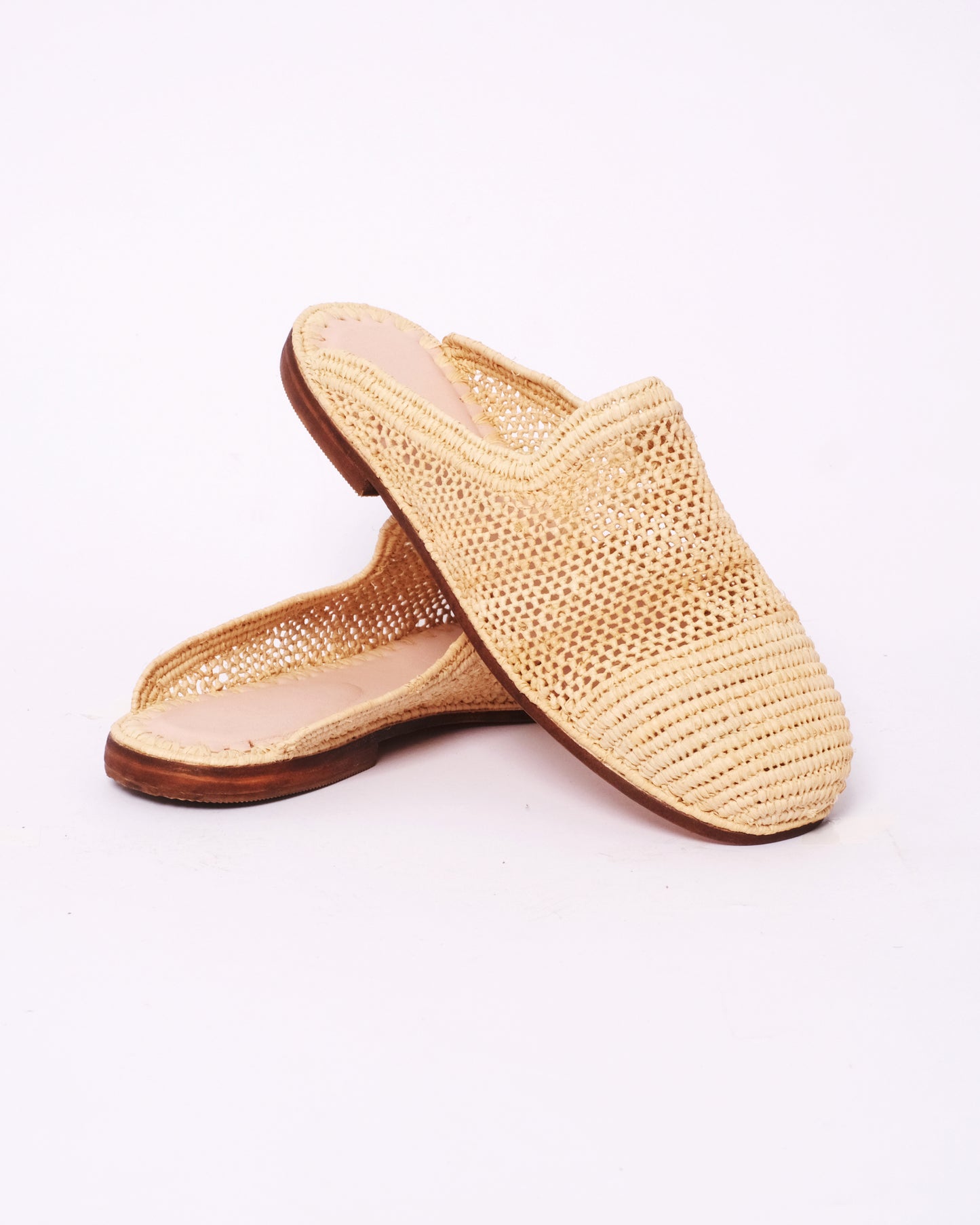 Breathable Raffia Mesh Mules – Handmade Moroccan Slip-On Flats