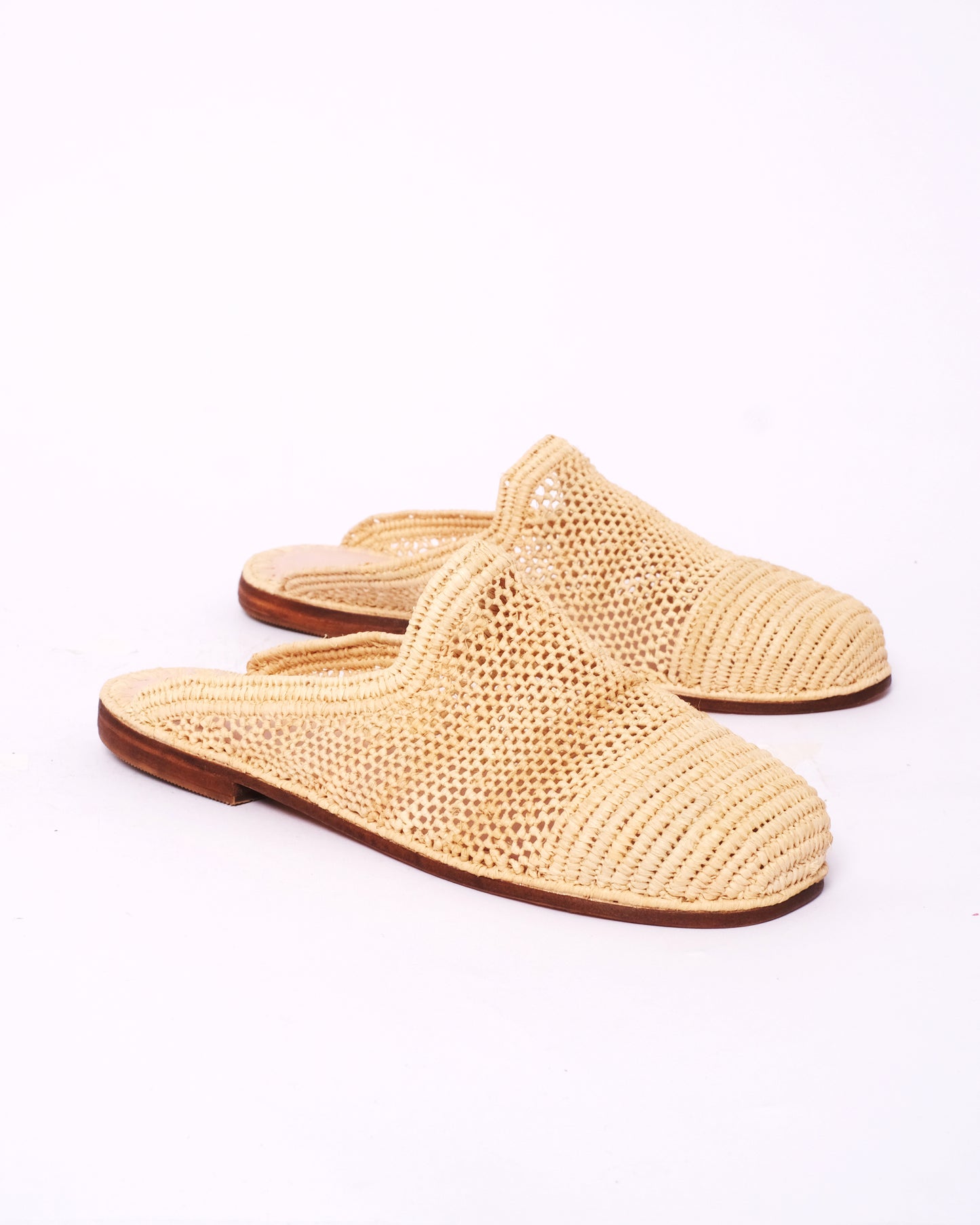 Breathable Raffia Mesh Mules – Handmade Moroccan Slip-On Flats