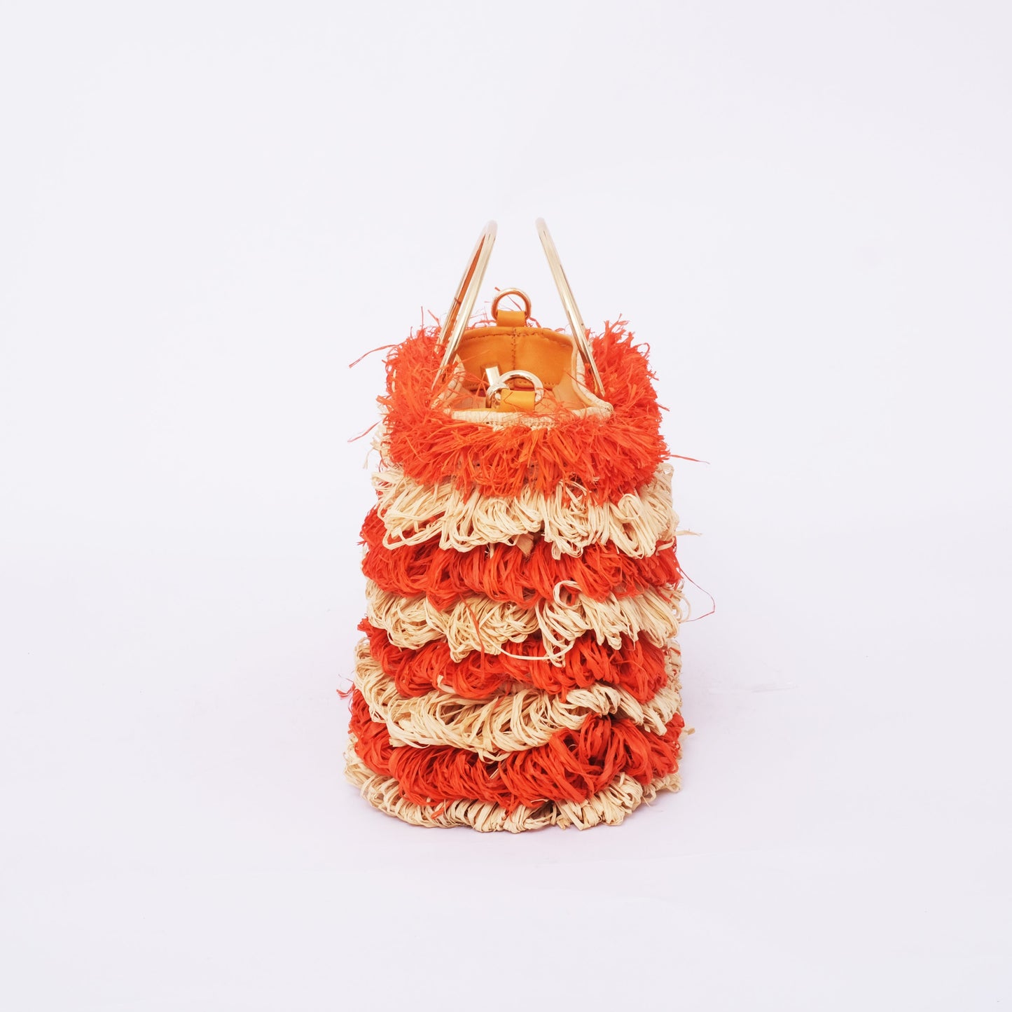 The Perfect Accessory for the Conscious Shopper: Stylish Sustainability at its Best