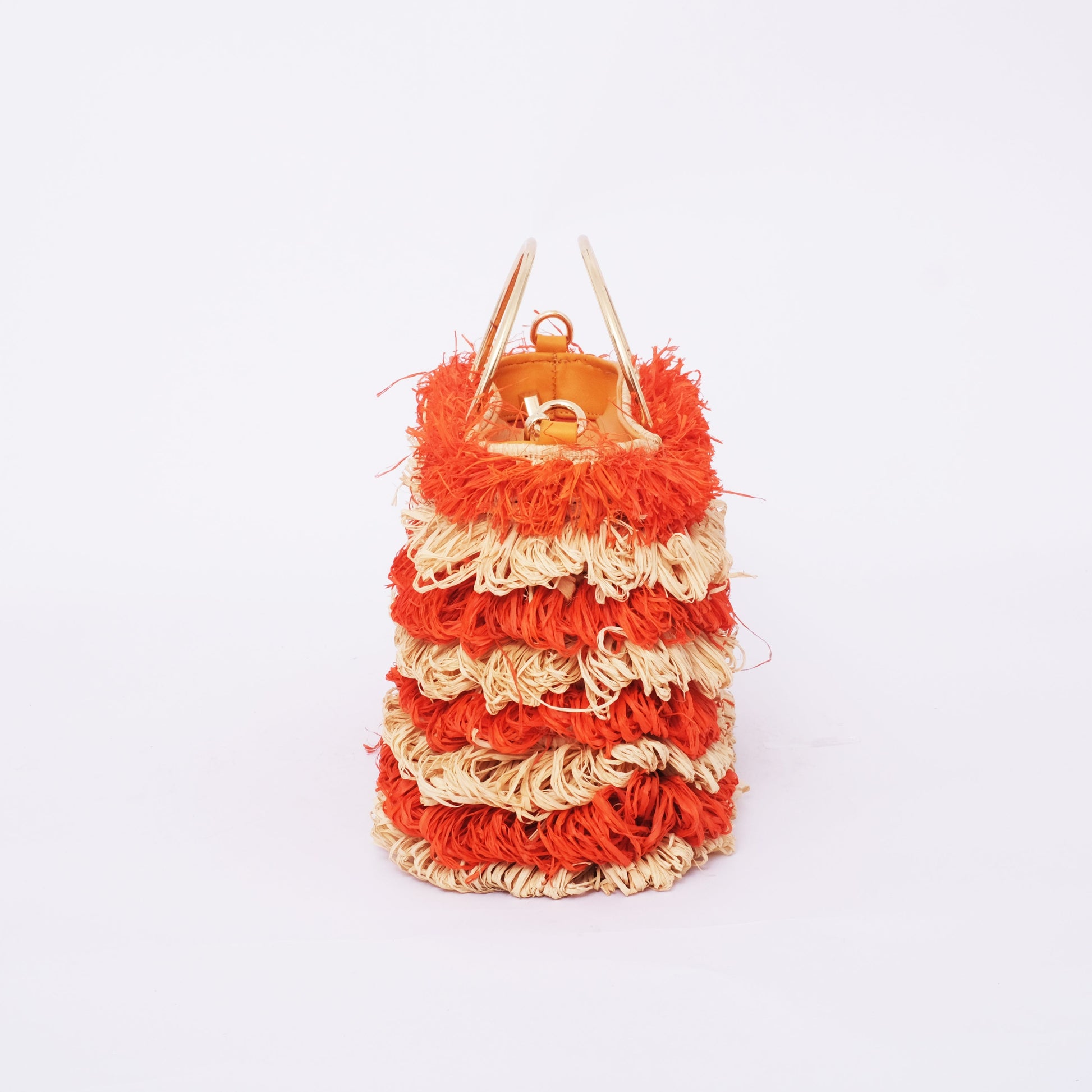 The Perfect Accessory for the Conscious Shopper: Stylish Sustainability at its Best