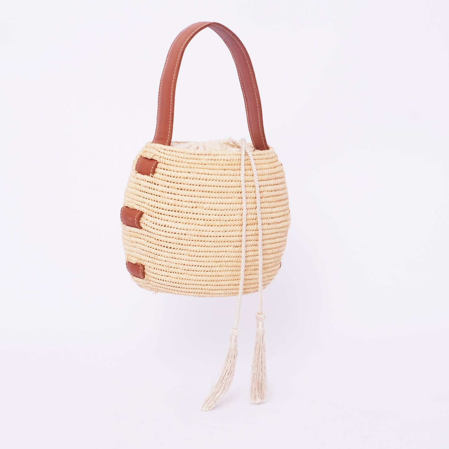 Environmentally Conscious Style: The Handwoven Raffia & Vegan Leather Tote
