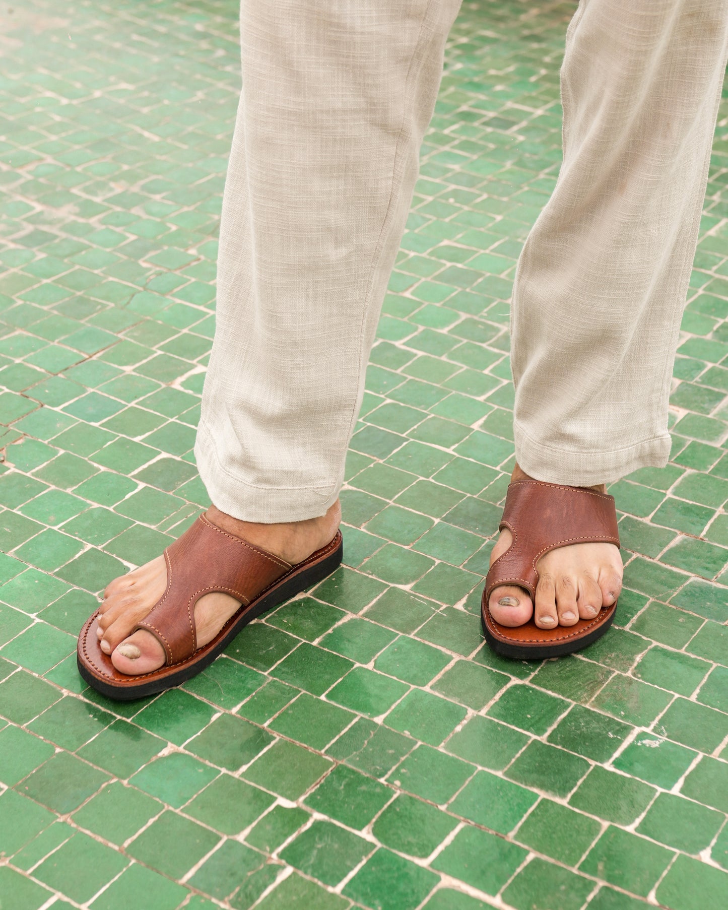 Brown Leather Slide Sandals for Men – Handmade Moroccan Slip-Ons with Cutout Design