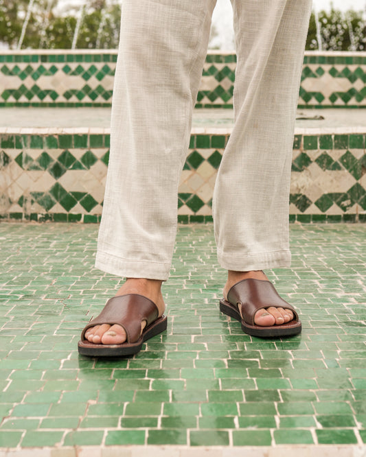 Men’s Brown Leather Slides – Handmade Moroccan Open-Toe Sandals