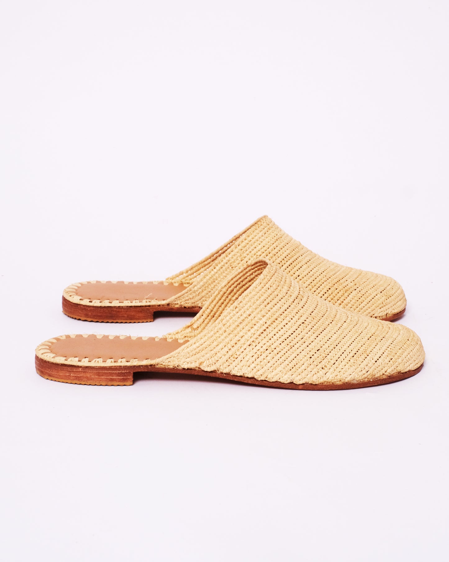 Natural Raffia Mules – Handmade Moroccan Slip-On Flats for Women