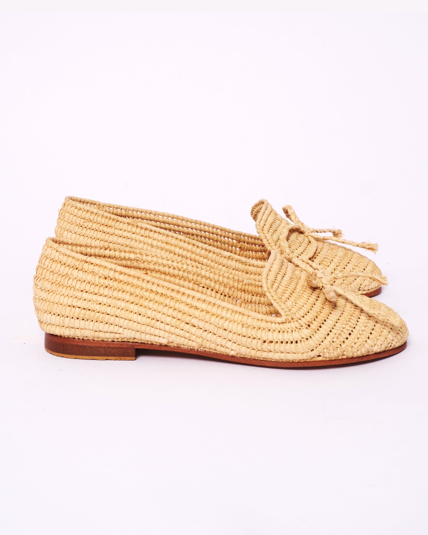 Natural Raffia Bow Loafers – Handmade Moroccan Flats for Women