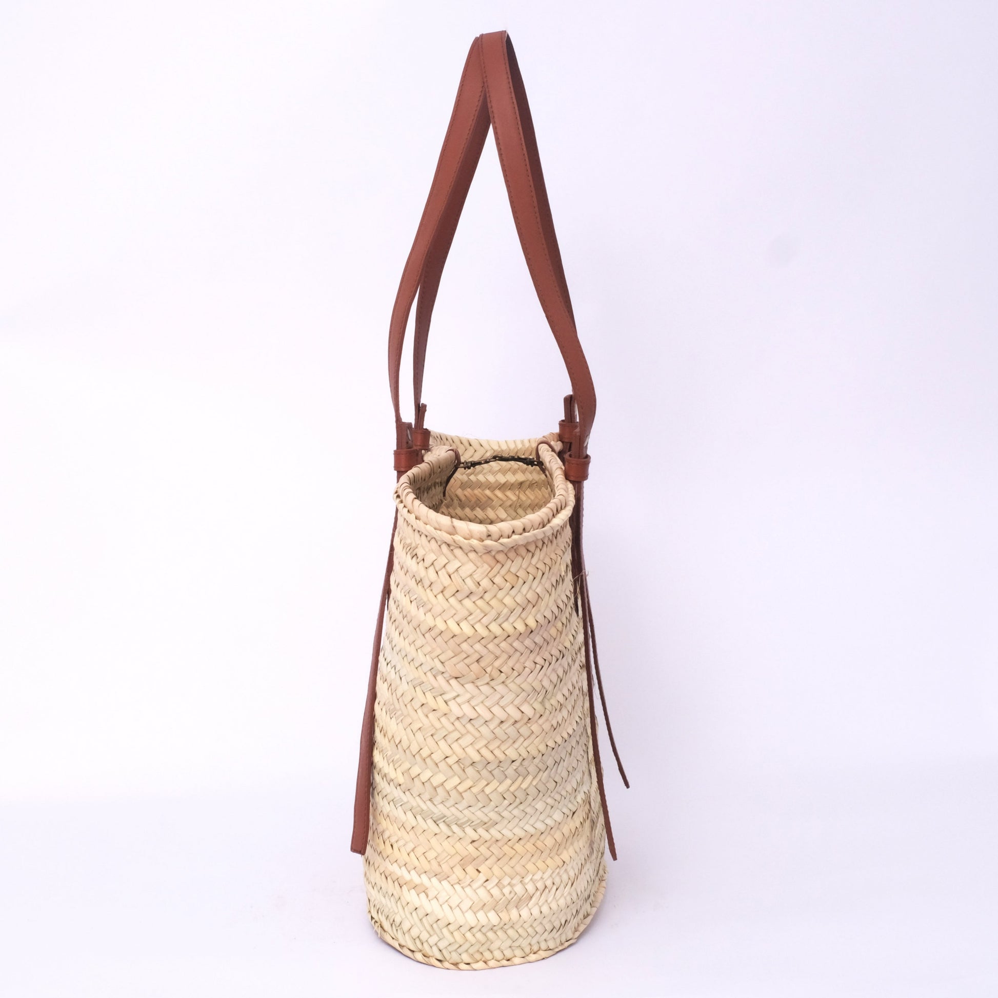 Palm Straw & Vegan Leather Tote: Supporting Artisans & the Environment