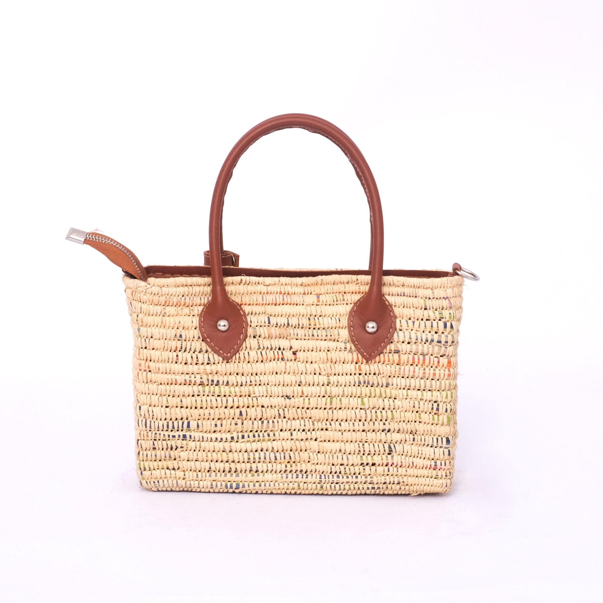 Raffia Bag: A Timeless Accessory for the Environmentally Aware